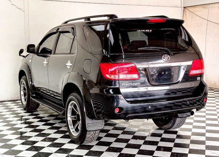 Used 5
                    TOYOTA
                     for Sale Image