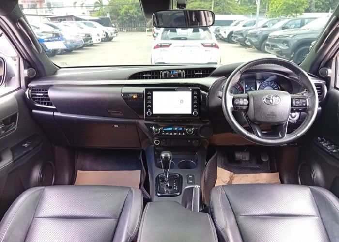 Used 9
                    TOYOTA
                     for Sale Image