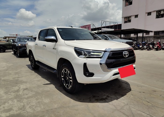 Used 4
                    TOYOTA
                     for Sale Image