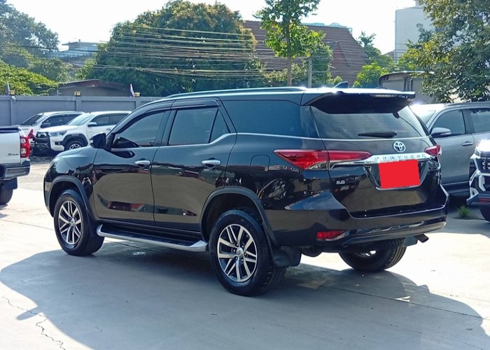 Used 7
                    TOYOTA
                     for Sale Image