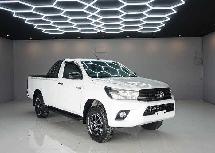 Used 12
                    TOYOTA
                     for Sale Image