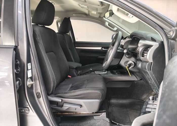 Used 10
                    TOYOTA
                     for Sale Image