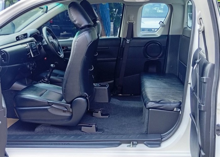 Used 7
                    TOYOTA
                     for Sale Image