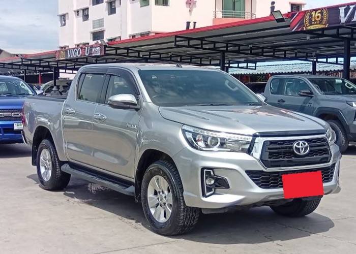 Used 6
                    TOYOTA
                     for Sale Image