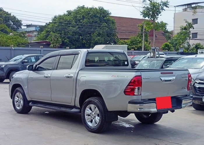 Used 6
                    TOYOTA
                     for Sale Image