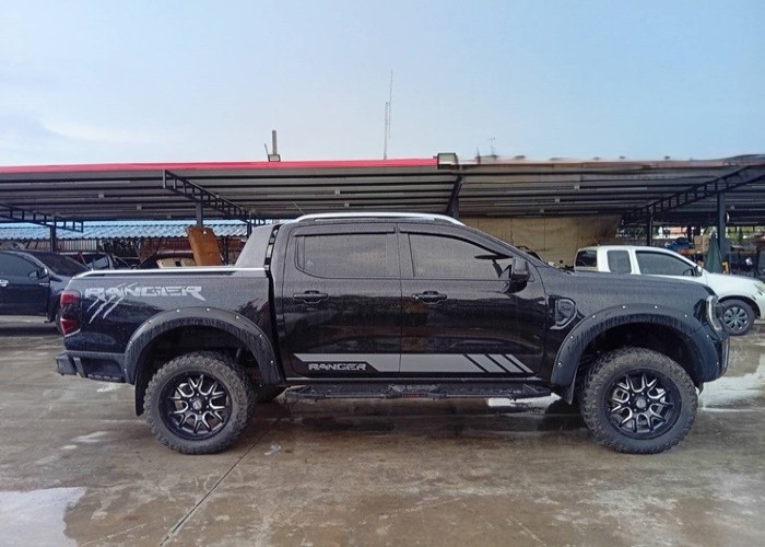 Used 12
                    FORD
                     for Sale Image