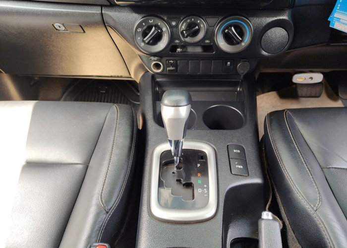 Used 6
                    TOYOTA
                     for Sale Image