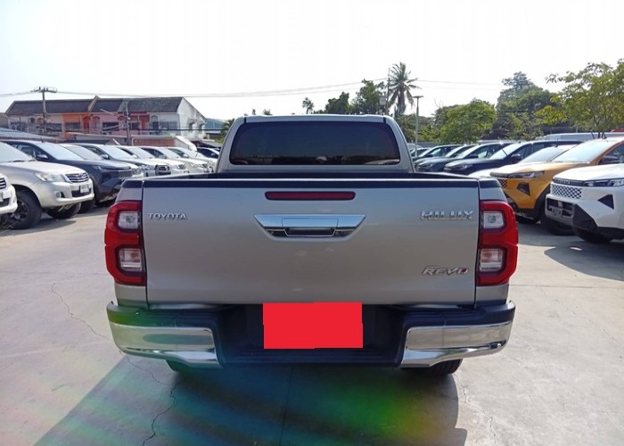 Used 12
                    TOYOTA
                     for Sale Image