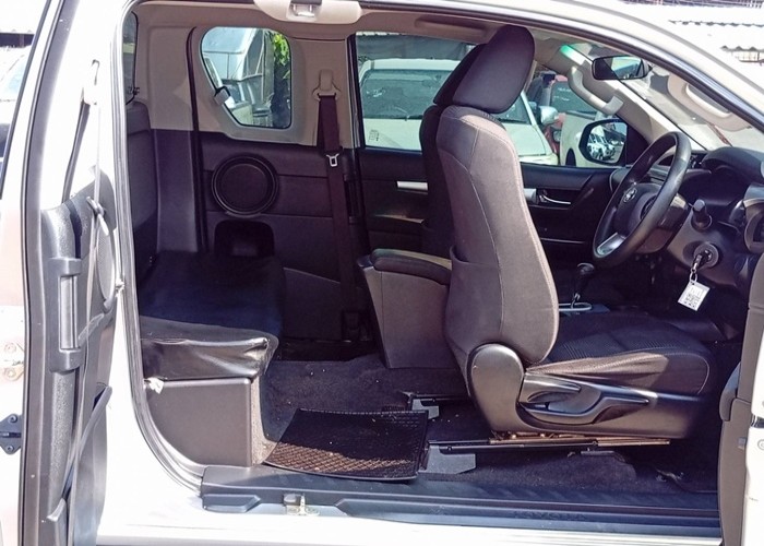 Used 12
                    TOYOTA
                     for Sale Image