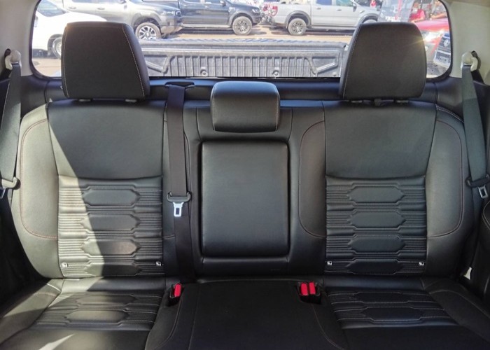Used 8
                    NISSAN
                     for Sale Image