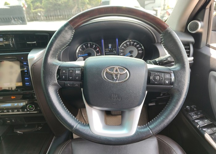 Used 11
                    TOYOTA
                     for Sale Image