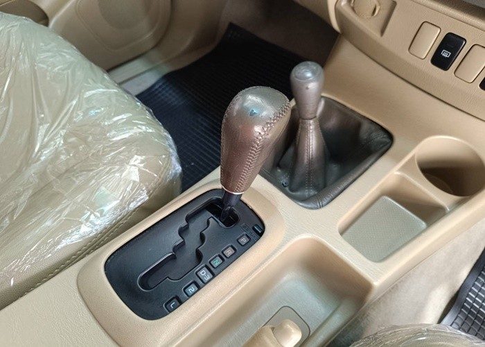 Used 10
                    TOYOTA
                     for Sale Image