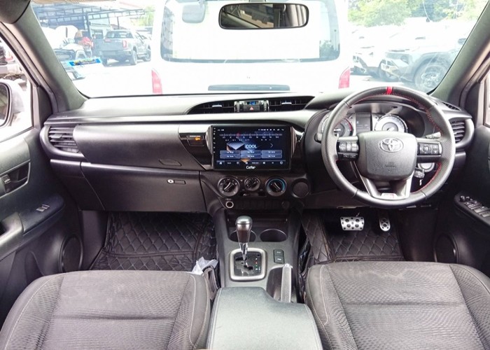 Used 8
                    TOYOTA
                     for Sale Image