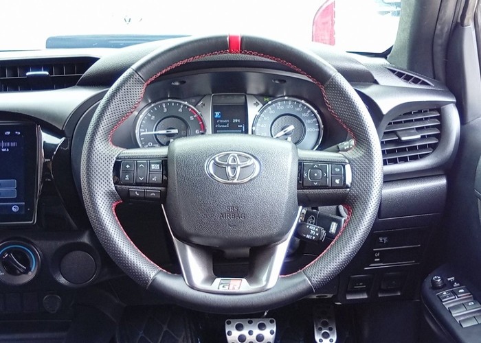 Used 8
                    TOYOTA
                     for Sale Image
