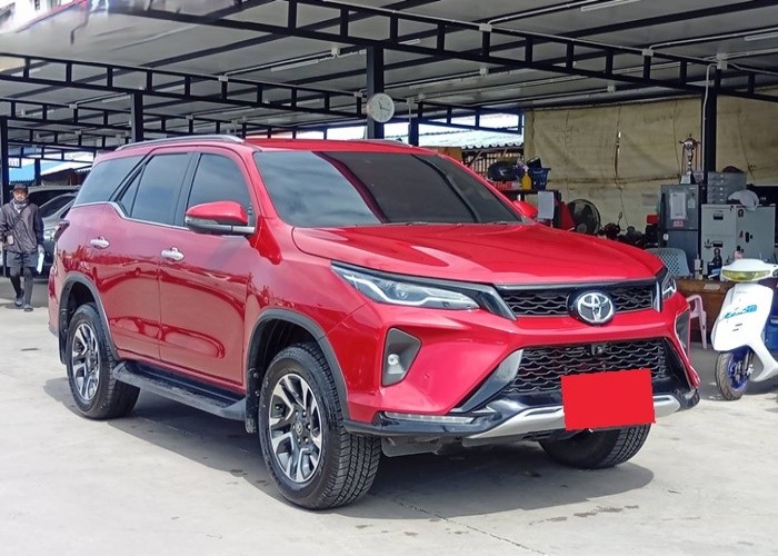 Used 8
                    TOYOTA
                     for Sale Image