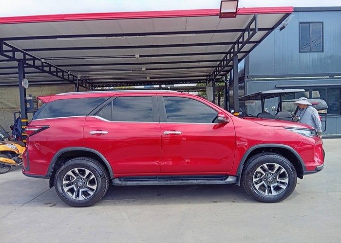 Used 8
                    TOYOTA
                     for Sale Image