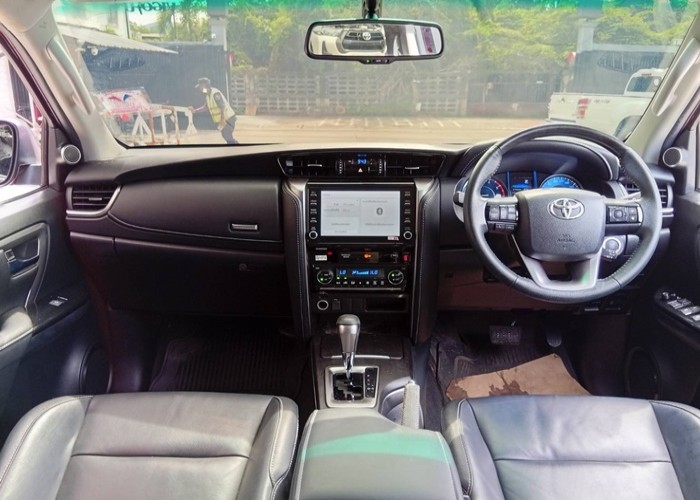 Used 8
                    TOYOTA
                     for Sale Image