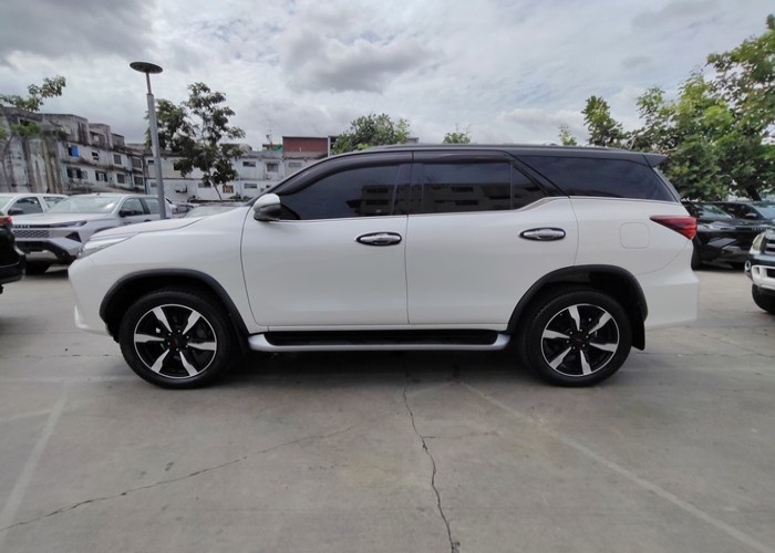 Used 2
                    TOYOTA
                     for Sale Image