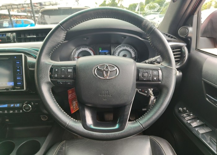 Used 8
                    TOYOTA
                     for Sale Image