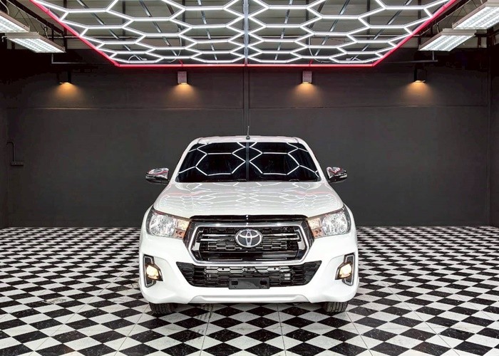 Used 10
                    TOYOTA
                     for Sale Image