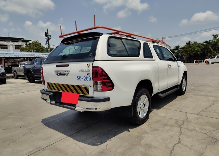 Used 8
                    TOYOTA
                     for Sale Image