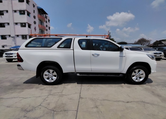 Used 8
                    TOYOTA
                     for Sale Image