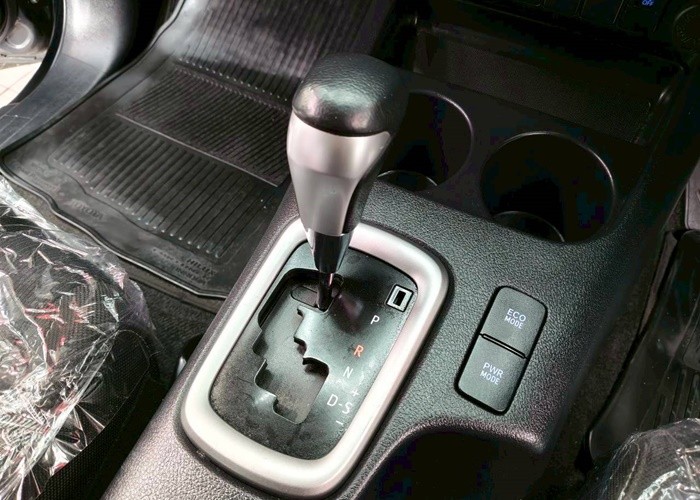 Used 12
                    TOYOTA
                     for Sale Image