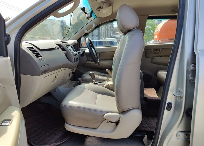 Used 8
                    TOYOTA
                     for Sale Image