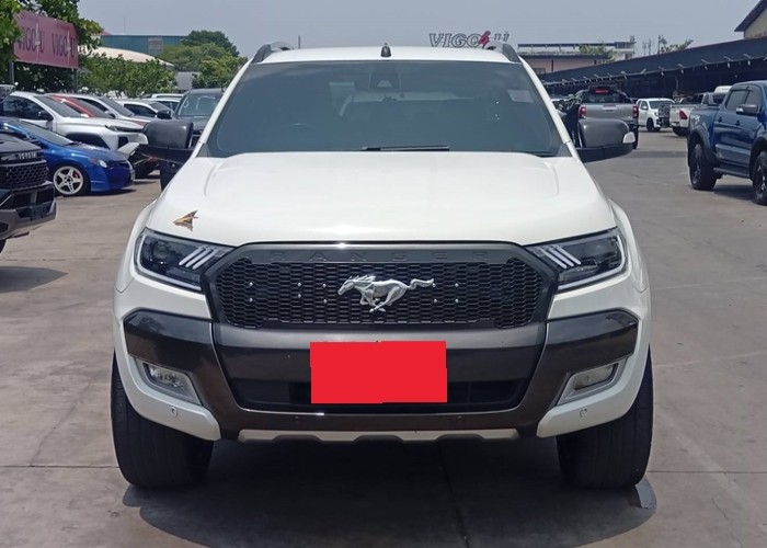 Used 9
                    FORD
                     for Sale Image