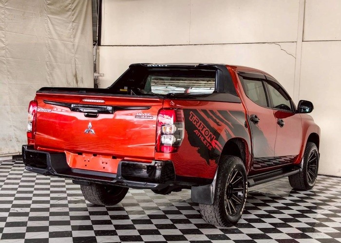 Used 1
                    MITSUBISHI
                     for Sale Image