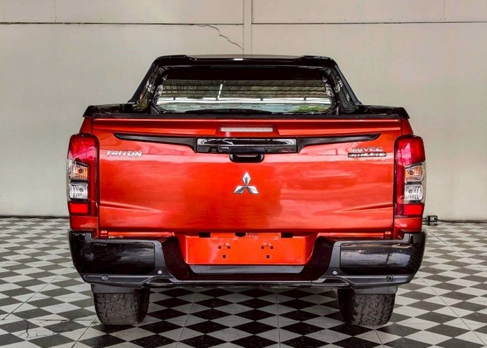 Used 1
                    MITSUBISHI
                     for Sale Image