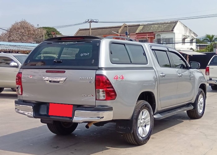 Used 8
                    TOYOTA
                     for Sale Image