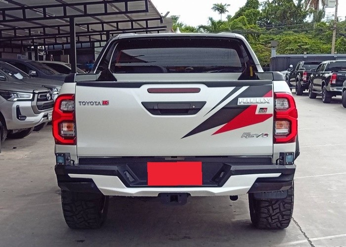 Used 8
                    TOYOTA
                     for Sale Image