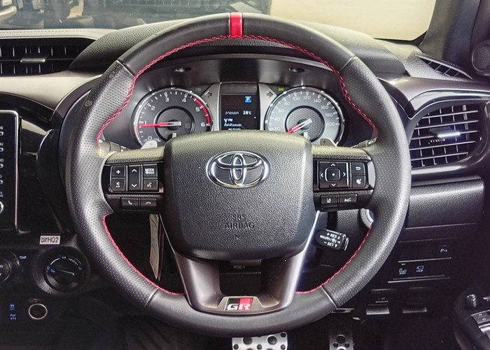 Used 8
                    TOYOTA
                     for Sale Image