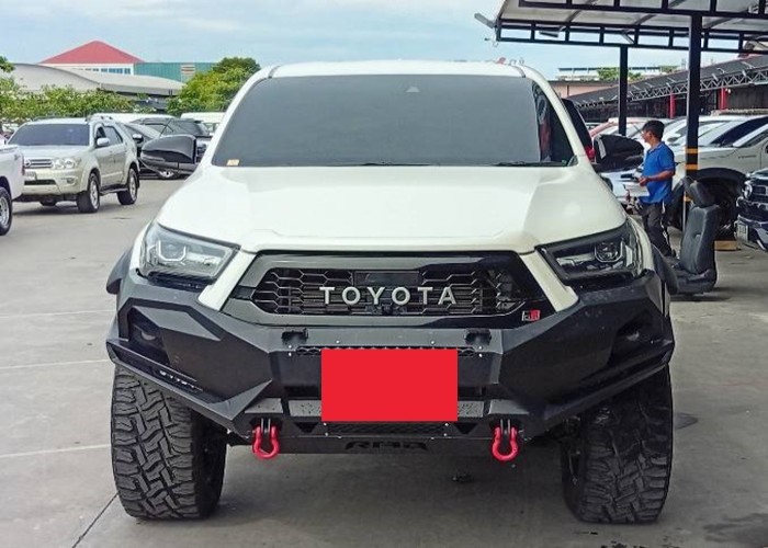 Used 8
                    TOYOTA
                     for Sale Image