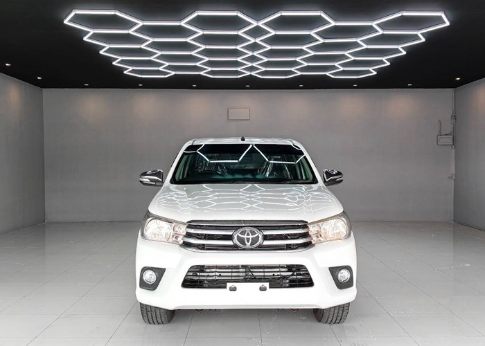 Used 5
                    TOYOTA
                     for Sale Image