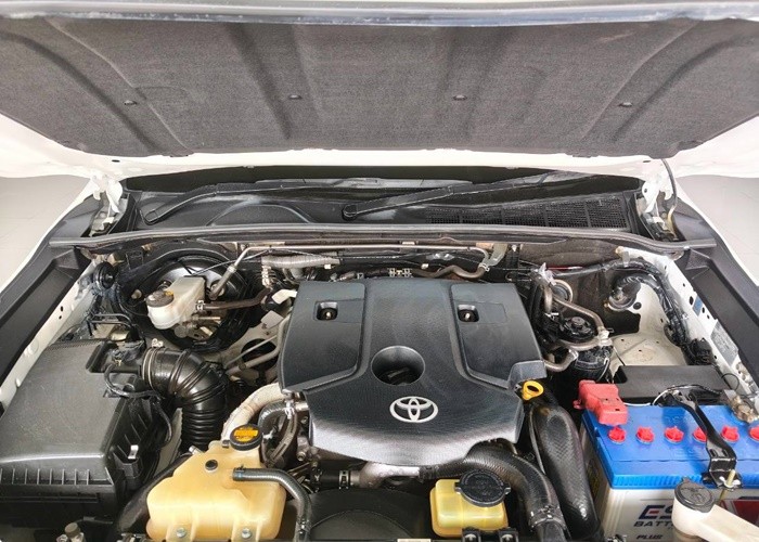 Used 5
                    TOYOTA
                     for Sale Image