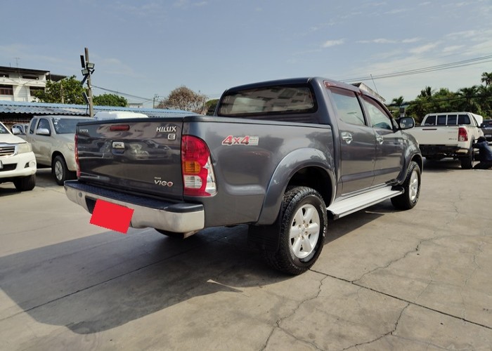 Used 12
                    TOYOTA
                     for Sale Image