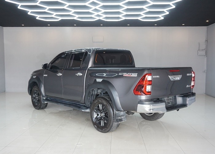 Used 5
                    TOYOTA
                     for Sale Image