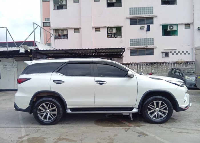 Used 6
                    TOYOTA
                     for Sale Image