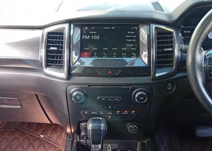 Used 8
                    FORD
                     for Sale Image