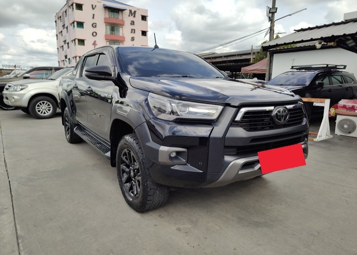 Used 4
                    TOYOTA
                     for Sale Image