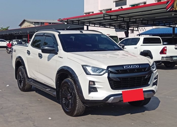 Used 10
                    ISUZU
                     for Sale Image