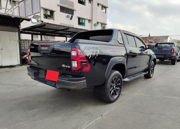 Used 12
                    TOYOTA
                     for Sale Image