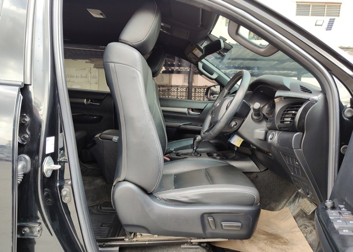 Used 12
                    TOYOTA
                     for Sale Image