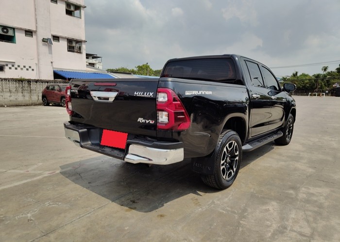 Used 12
                    TOYOTA
                     for Sale Image