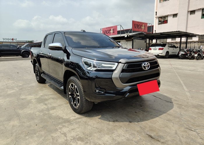 Used 12
                    TOYOTA
                     for Sale Image