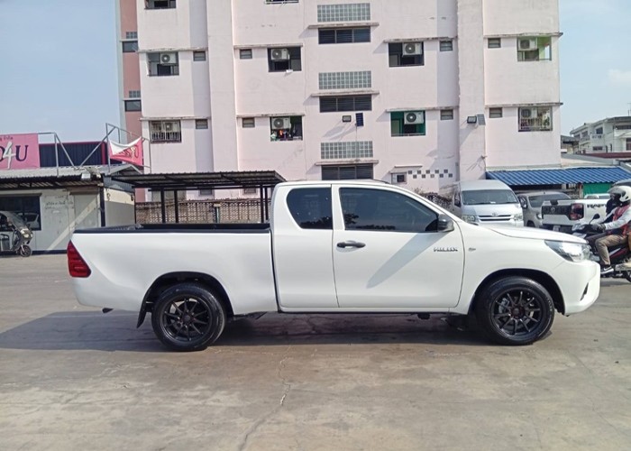Used 11
                    TOYOTA
                     for Sale Image