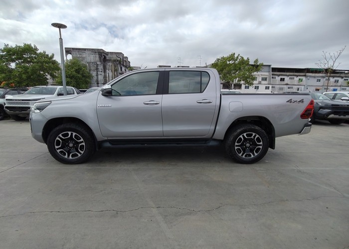 Used 9
                    TOYOTA
                     for Sale Image