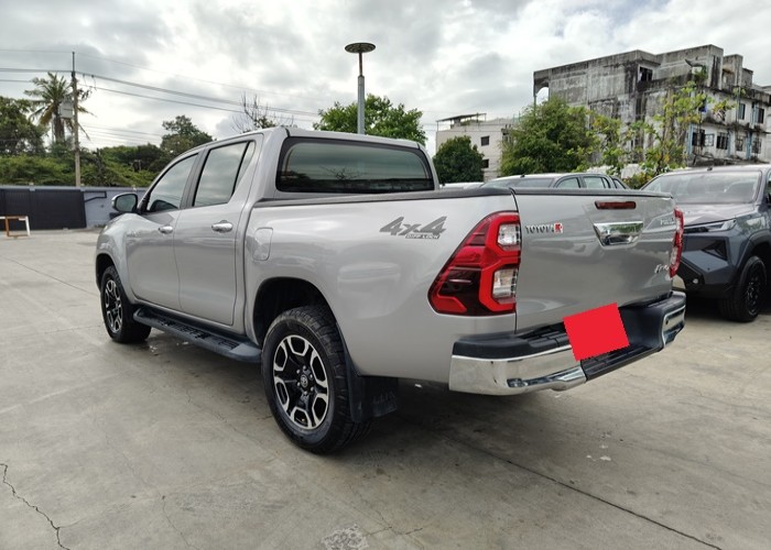 Used 9
                    TOYOTA
                     for Sale Image
